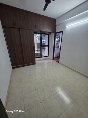 Room in 2.5 BHK Apartment at Renaissance Prospero, Hebbal – for Rent