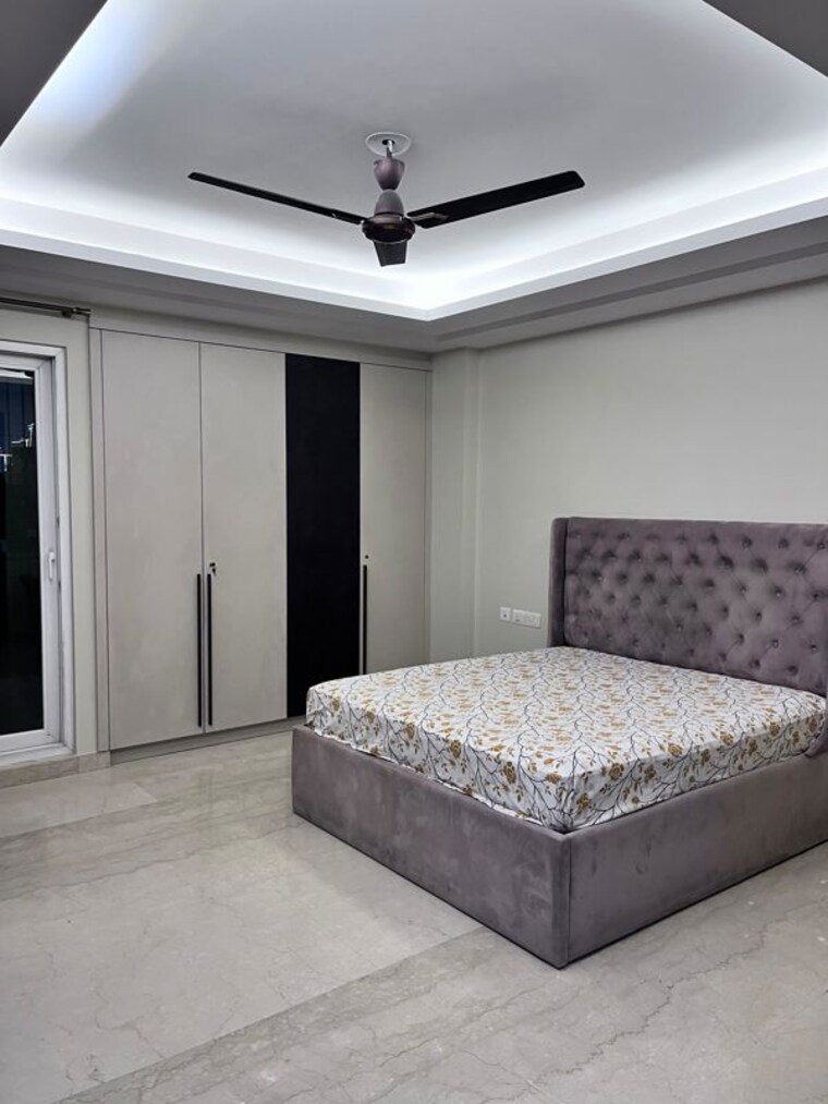 Bedroom, dlf phase ii 3 Bedroom 300 Sq.Yd. Builder Floor In Dlf Phase ii Gurgaon 10116029