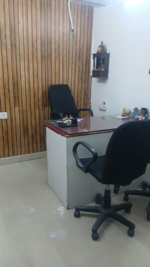  Office Space For Rent in Sector 3