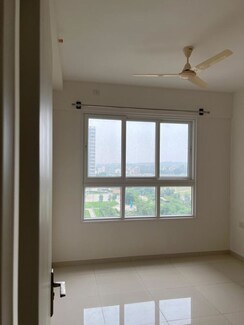 2 BHK + Pooja Room Apartment For Rent in Godrej Aqua