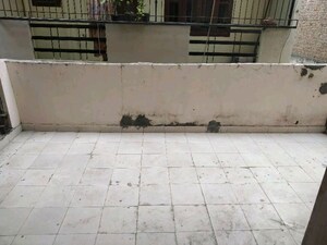 Balcony in 1 BHK Independent House at Sector 40 – for Rent