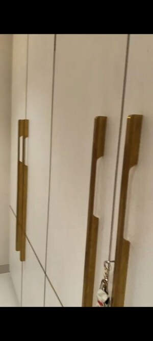 Furnished Amenities in 3 BHK Apartment at Manpada – for Rent