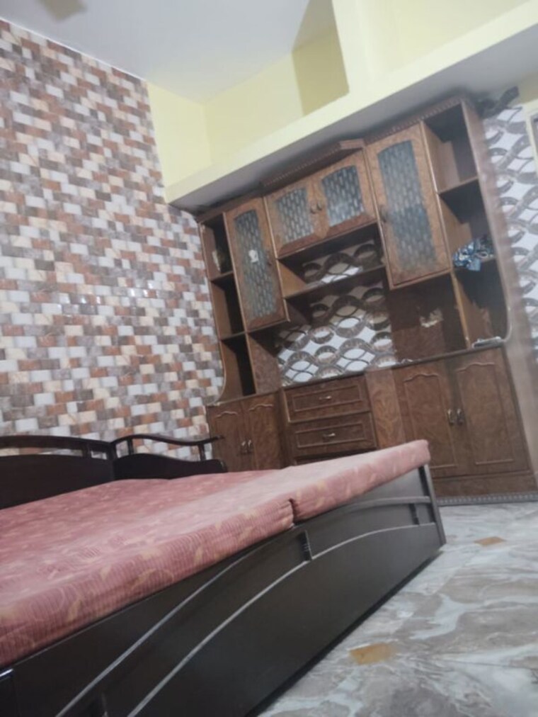 Room, sector 40 2 Bedroom 650 Sq.Ft. Independent House In Sector 40 Gurgaon 10232660