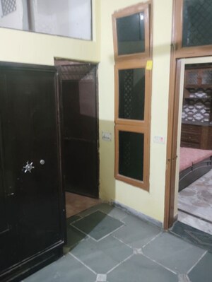 Furnished Amenities in 2 BHK Independent House at Sector 40 – for Rent