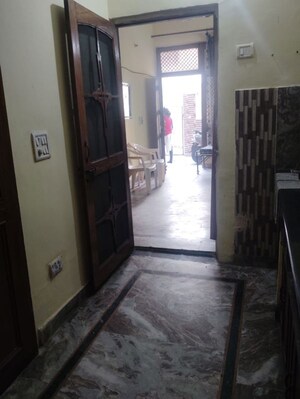  2 BHK Independent House at Sector 40 – for Rent