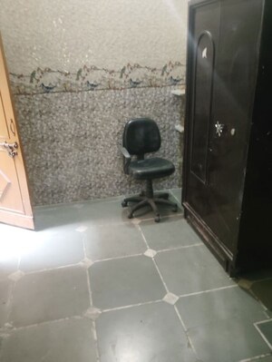 Furnished Amenities in 2 BHK Independent House at Sector 40 – for Rent