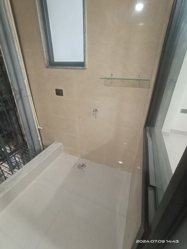 Bathroom, vasant kunj 3 Bedroom 13000 Sq.Ft. Builder Floor In Vasant Kunj Delhi 10232658
