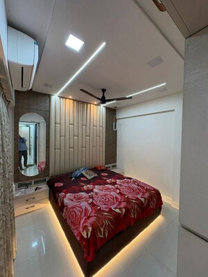 Bedroom in 2 BHK Apartment at Asthavinayak CHS Malad West, Malad West – for Rent