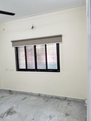 Room in 3 BHK Apartment at Amrut Runwal Daffodils, Nibm – for Rent