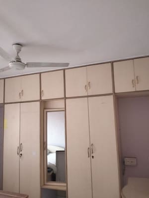 Furnished Amenities in 3 BHK Apartment at Amrut Runwal Daffodils, Nibm – for Rent