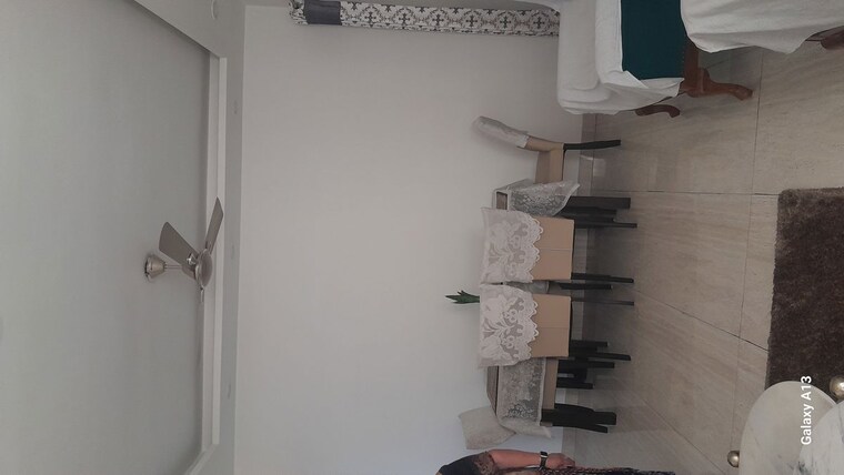 Bathroom, unitech-south-city-ii 3 Bedroom 1600 Sq.Ft. Builder Floor In Sector 50 Gurgaon 10232684