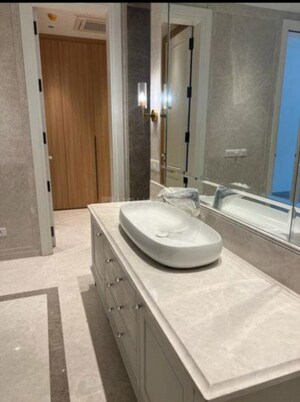 Bathroom in 4 BHK Builder Floor at DLF The Camellias, Sector 42 – for Rent