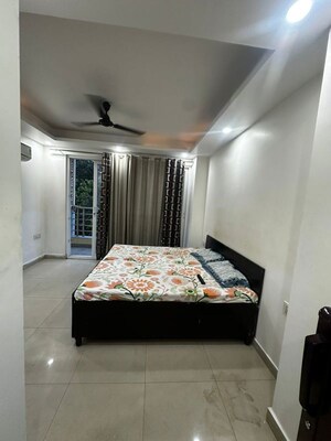 1 RK Builder Floor For Rent in Sector 45