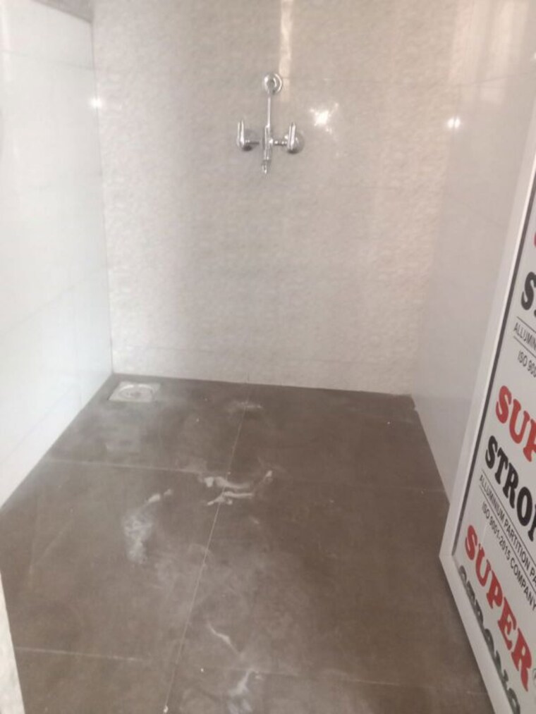 Bathroom, maad-yashwant-pride-kini-complex 1 Bedroom 540 Sq.Ft. Apartment In Naigaon East Palghar 10232740