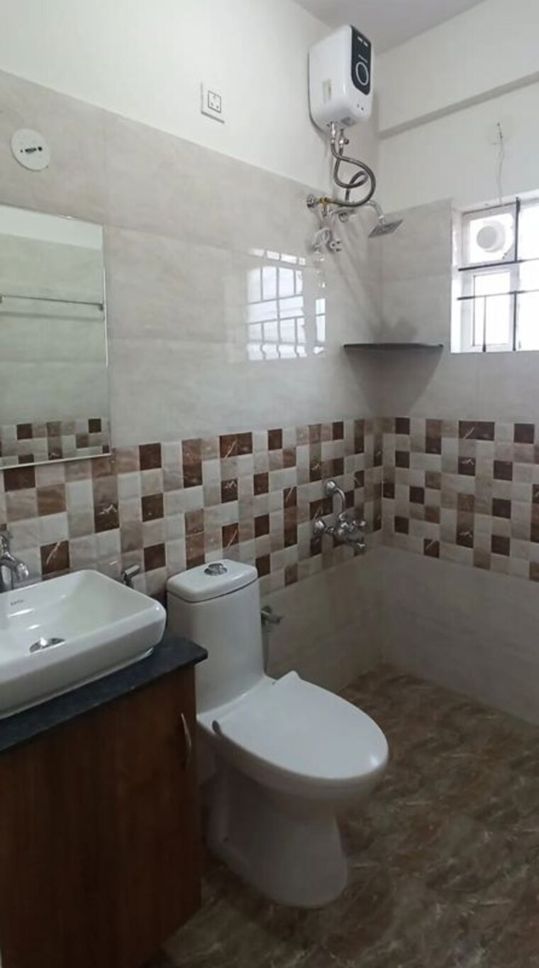 Bathroom, kasturi nagar 2 Bedroom 1100 Sq.Ft. Apartment In Kasturi Nagar Bangalore 10232797