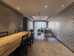 3 BHK + Servant Room Apartment For Rent in Lodha Trump Tower