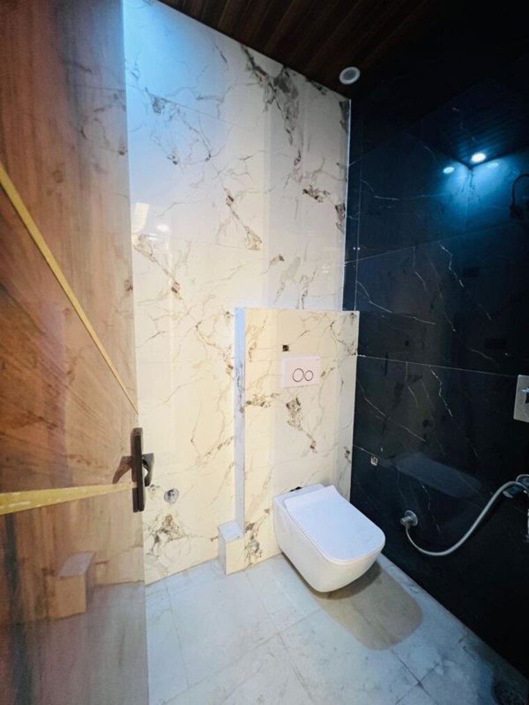 Bathroom, nawada 3 Bedroom 670 Sq.Ft. Builder Floor In Nawada Delhi 10232804