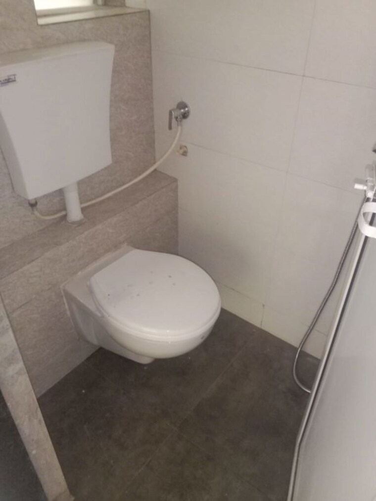 Bathroom, shree-ganesh-parvati-nagar 1 Bedroom 407 Sq.Ft. Apartment In Naigaon East Palghar 10232806