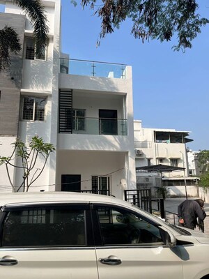 4 BHK Villa – Exterior View View at Legend Marigold, Gachibowli - for Sale