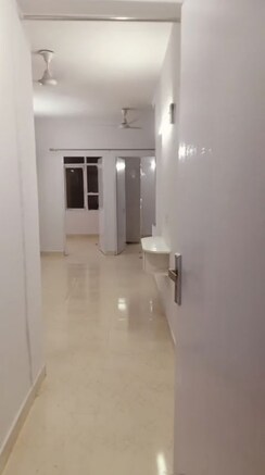 3 BHK Apartment For Sale in Vashisht Heights