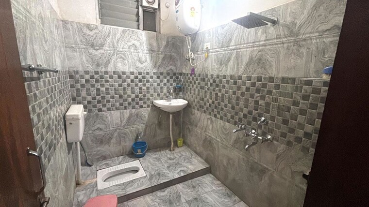 Bathroom, chinhat 2 Bedroom 1500 Sq.Ft. Villa In Chinhat Lucknow 10232839