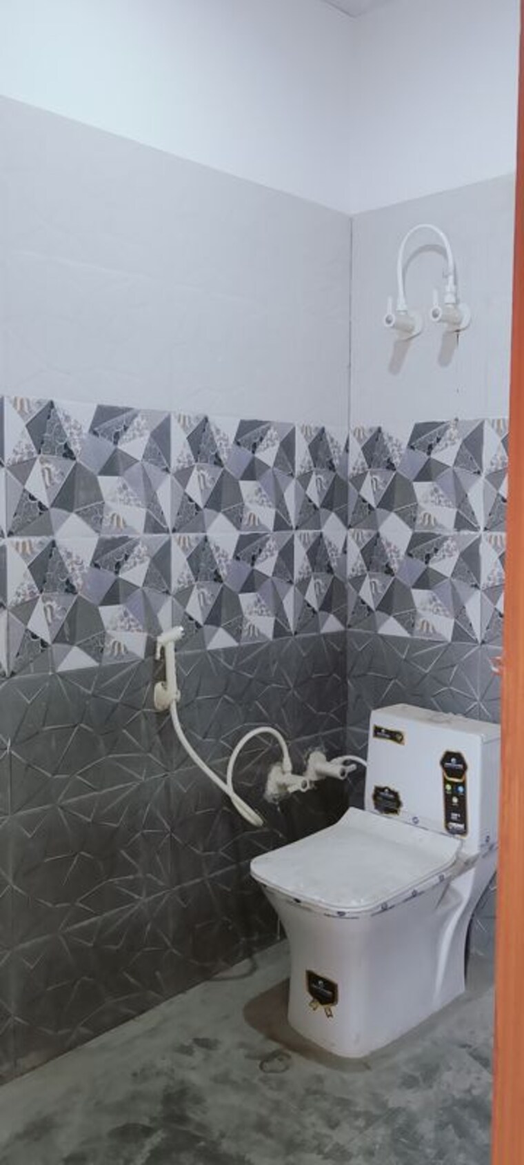 Bathroom, balaji-homes-noida 2 Bedroom 850 Sq.Ft. Builder Floor In Sector 49 Noida 10232843