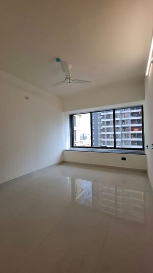 Bedroom in 4 BHK Apartment at Wakad – for Rent