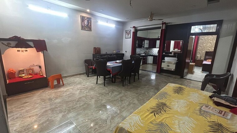  Parking, gomti nagar 2.5 Bedroom 1650 Sq.Ft. Villa In Gomti Nagar Lucknow 10232852