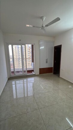 3.5 BHK + Servant Room Apartment For Rent in Rishita Mulberry Heights