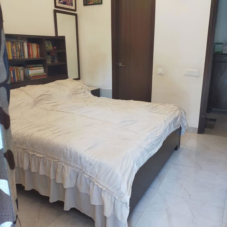 Bedroom, greater kailash ii 2 Bedroom 200 Sq.Yd. Builder Floor In Greater Kailash ii Delhi 10232867