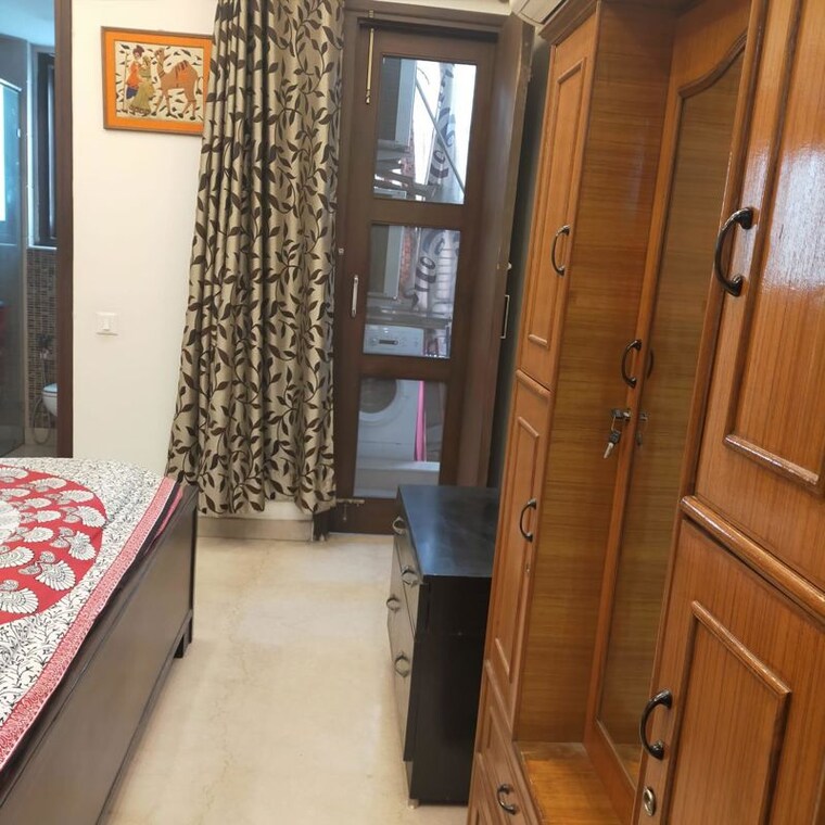 Living Room, greater kailash ii 2 Bedroom 200 Sq.Yd. Builder Floor In Greater Kailash ii Delhi 10232867