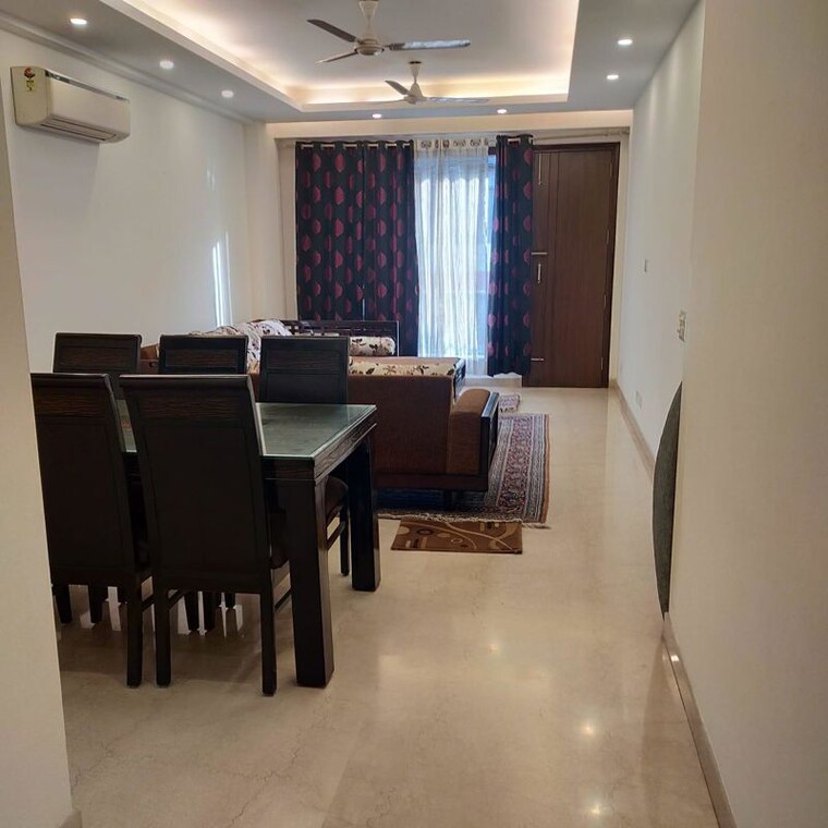 Living Room, greater kailash ii 2 Bedroom 200 Sq.Yd. Builder Floor In Greater Kailash ii Delhi 10232867
