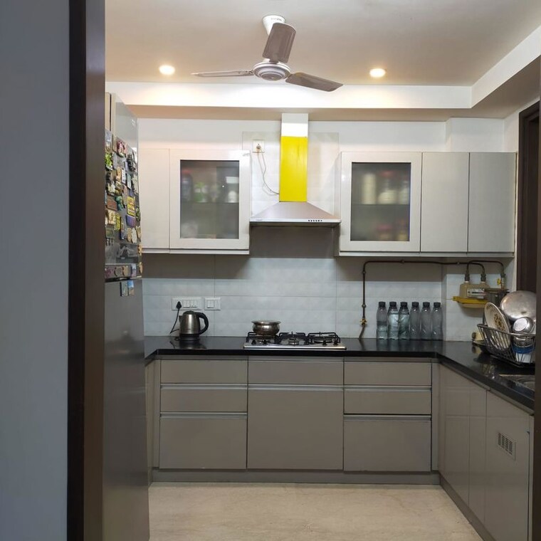 Kitchen, greater kailash ii 2 Bedroom 200 Sq.Yd. Builder Floor In Greater Kailash ii Delhi 10232867