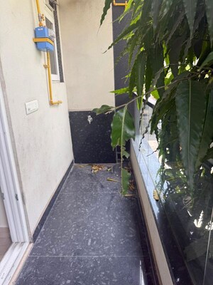 Balcony in 3 BHK Builder Floor at Saket – for Rent