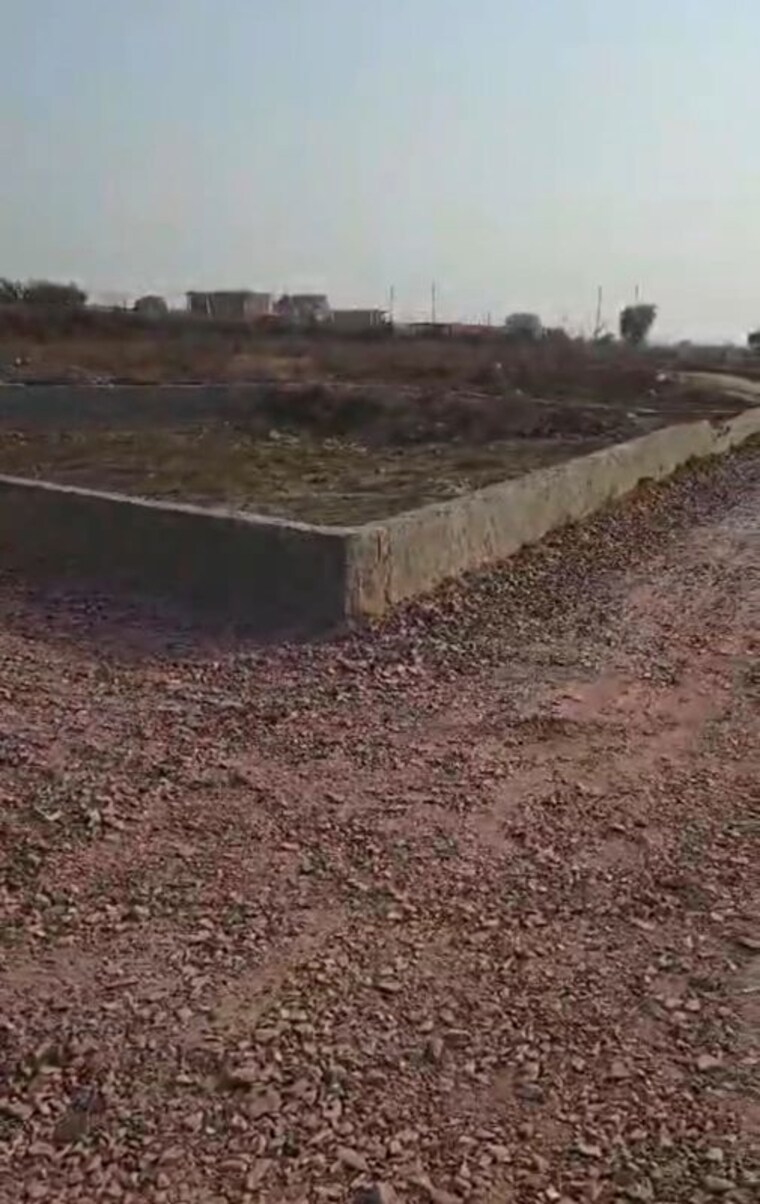 undefined, saini  30 Sq.Yd. Plot In Saini Greater Noida 10232881