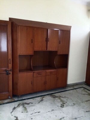 Furnished Amenities in 2 BHK Apartment at RWA Apartments Sector 41, Sector 41 – for Rent