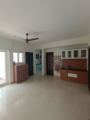 Room in 3 BHK Apartment at Lakshmis Emperia, Miyapur – for Rent