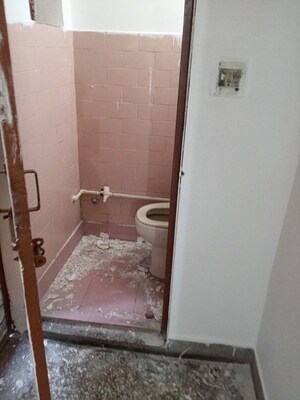 Bathroom in 2 BHK Apartment at RWA Apartments Sector 19, Sector 19 – for Rent