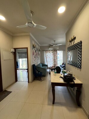 Living Room in 2 BHK Builder Floor at Auram Floor, South City 2 – for Rent