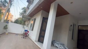 Staircase in 6+ BHK Independent House at Eldeco Udyan II, Raebareli Road – for Sale