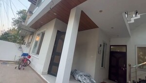 Building Lobby in 6+ BHK Independent House at Eldeco Udyan II, Raebareli Road – for Sale