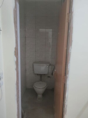 Bathroom in 3 BHK Apartment at Ansal Executive Residency, Sushant Lok ii – for Rent