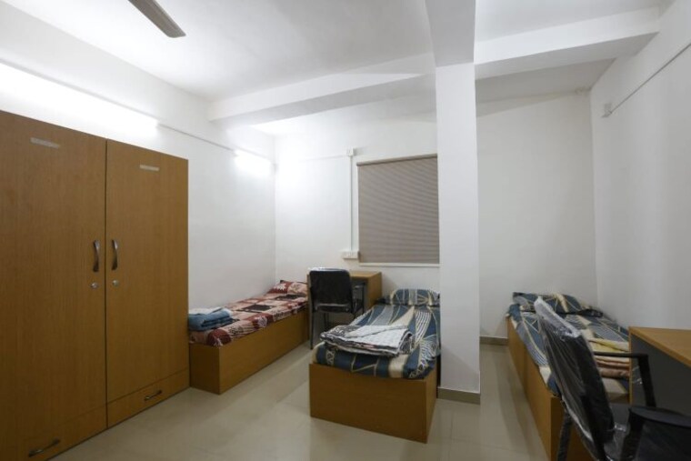 Bedroom, bramha-nest 1 Bedroom 700 Sq.Ft. Apartment In Senapati Bapat Road Pune 10232934