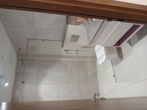 Bathroom in 3 BHK Apartment at Unitech Fresco, Sector 50 – for Rent