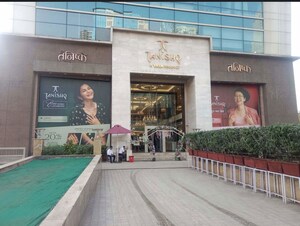  Office Space – Exterior View View at Andheri West - for Sale