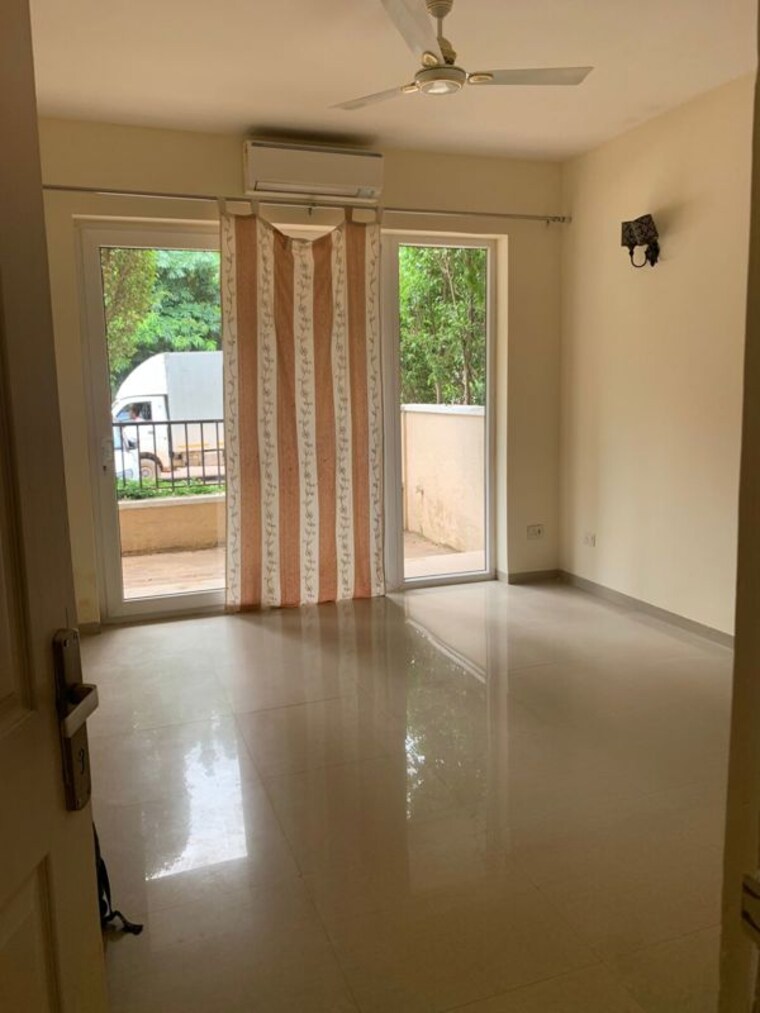 Room, emaar-emerald-estate 3 Bedroom 2670 Sq.Ft. Builder Floor In Sector 65 Gurgaon 10232953