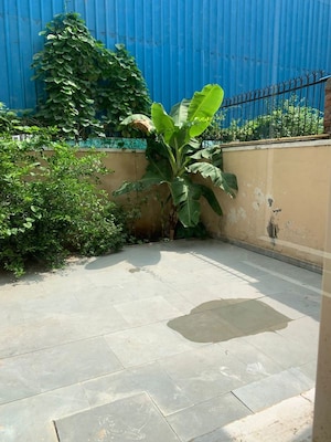 Balcony in 3 BHK Builder Floor at Emaar Emerald Estate, Sector 65 – for Rent