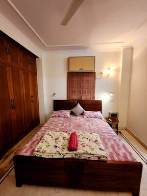 2 BHK Apartment For Rent in Malviya Nagar