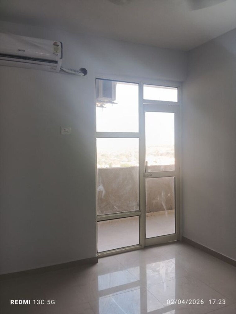 Room, pyramid-midtown 2 Bedroom 1200 Sq.Ft. Apartment In Sector 59 Gurgaon 10232982