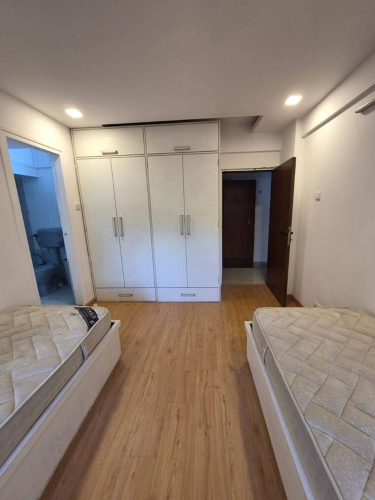 Bedroom, versova-gayatri 2.5 Bedroom 900 Sq.Ft. Apartment In Andheri West Mumbai 10233007